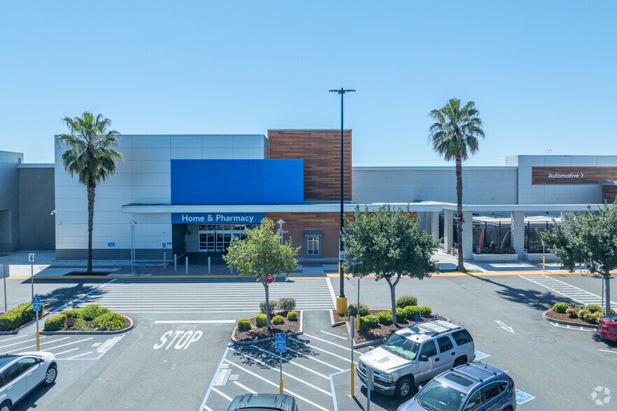 More Photos Of Riverpoint Cir @ Reed Avenue, West Sacramento Unknown For Lease