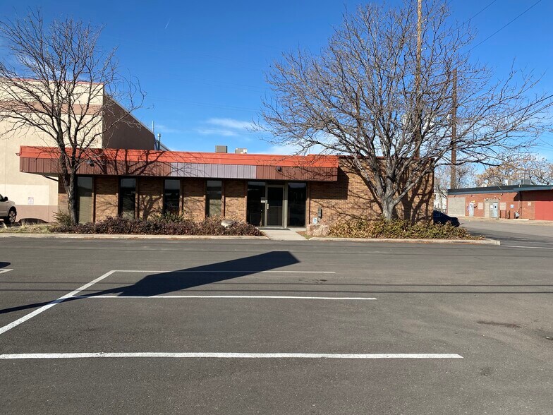More Photos Of 601 S Jason St, Denver Warehouse For Lease