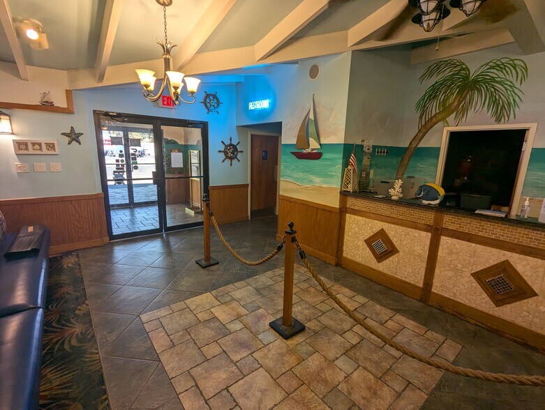 More Photos Of 2418 Canton Rd, Marietta Restaurant For Sale