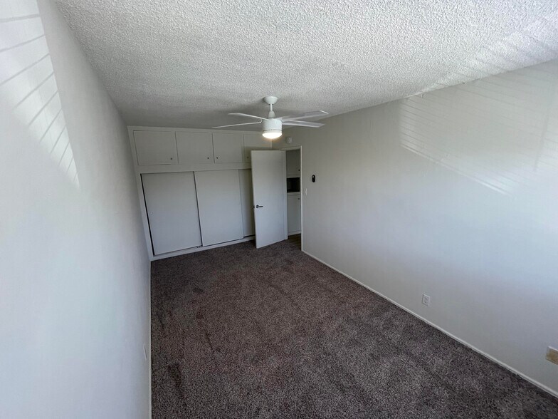 More Photos Of 3117 E 6th St, Long Beach Apartments For Sale