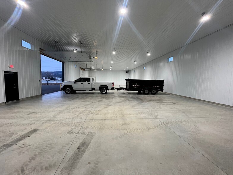 More Photos Of 18815 Euclid Ave, Spokane Valley Industrial For Sale