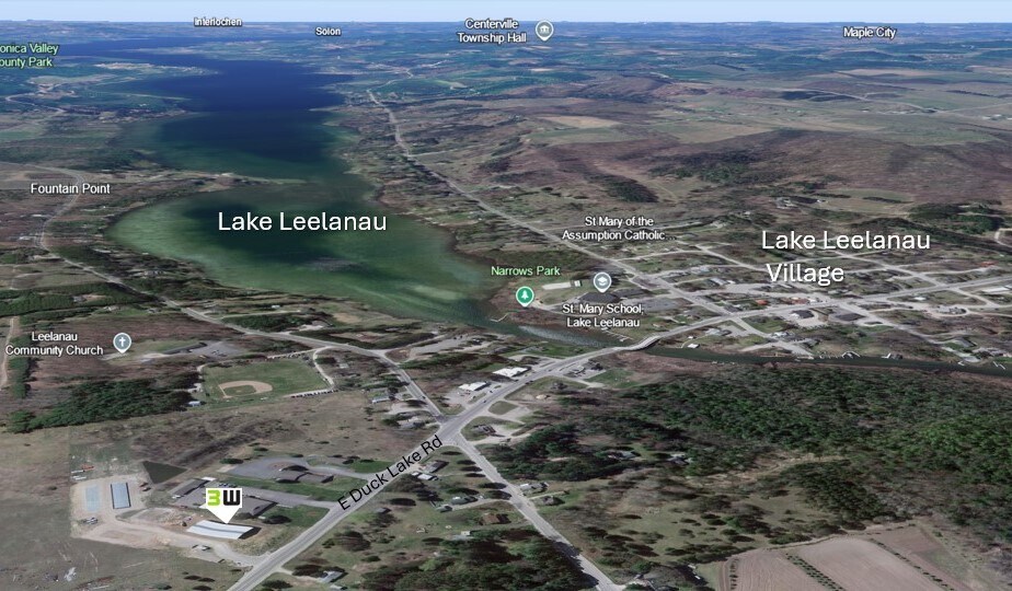 More Photos Of 7334 E Duck Lake Rd, Lake Leelanau Showroom For Sale