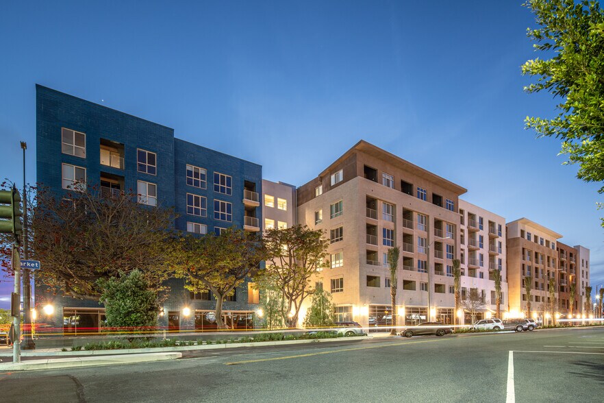 Primary Photo Of 215 E Regent St, Inglewood Multifamily For Sale