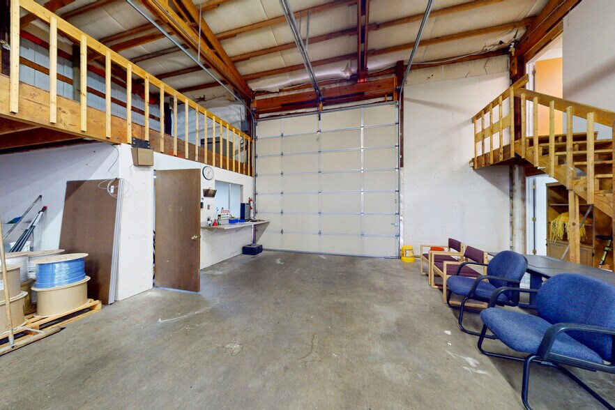 More Photos Of 2803 29th Ave SW, Tumwater Warehouse For Sale