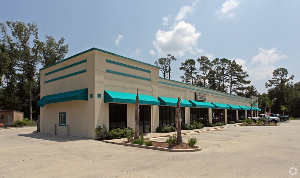 More Photos Of 2060 W Gause Blvd, Slidell General Retail For Lease