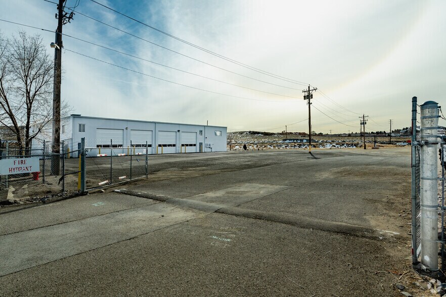 More Photos Of 276 E Parr Blvd, Reno Service For Lease