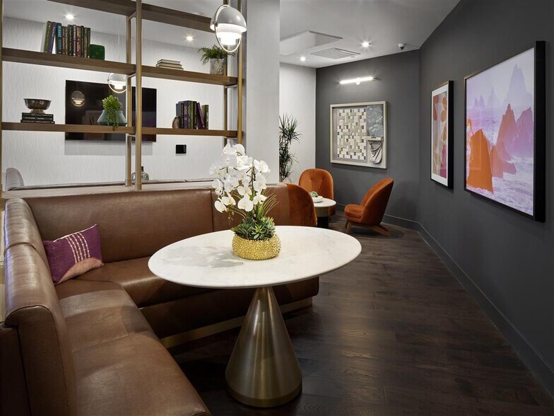 More Photos Of 375 Camino De La Reina, San Diego Multifamily For Sale
