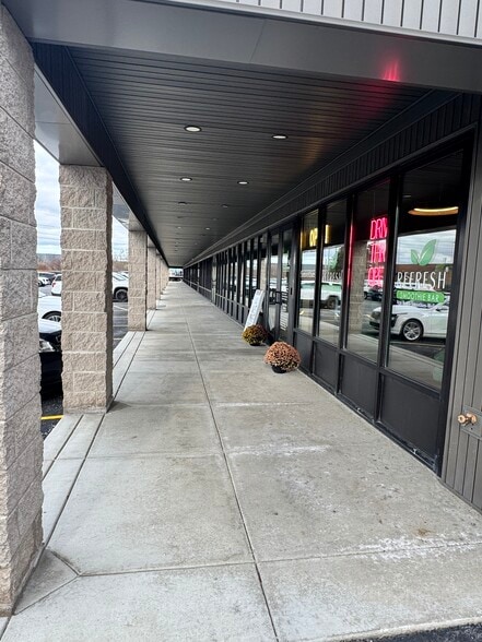 More Photos Of 3035 Buffalo Rd, Rochester Freestanding For Lease