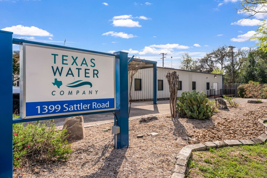 More Photos Of 1399 Sattler Rd, New Braunfels Office For Sale