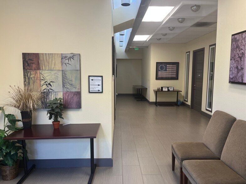More Photos Of 149 W Yokuts Ave, Stockton Office For Lease