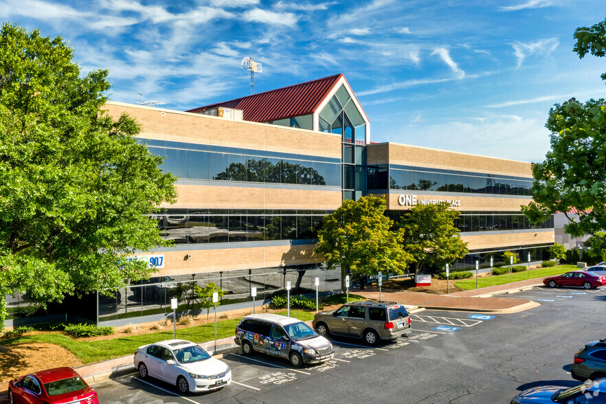 8801 JM Keynes Dr, Charlotte, NC 28262 - Office For Lease | Cityfeet.com