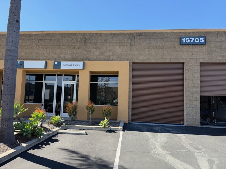 Primary Photo Of 15705 Condon Ave, Lawndale Warehouse For Lease
