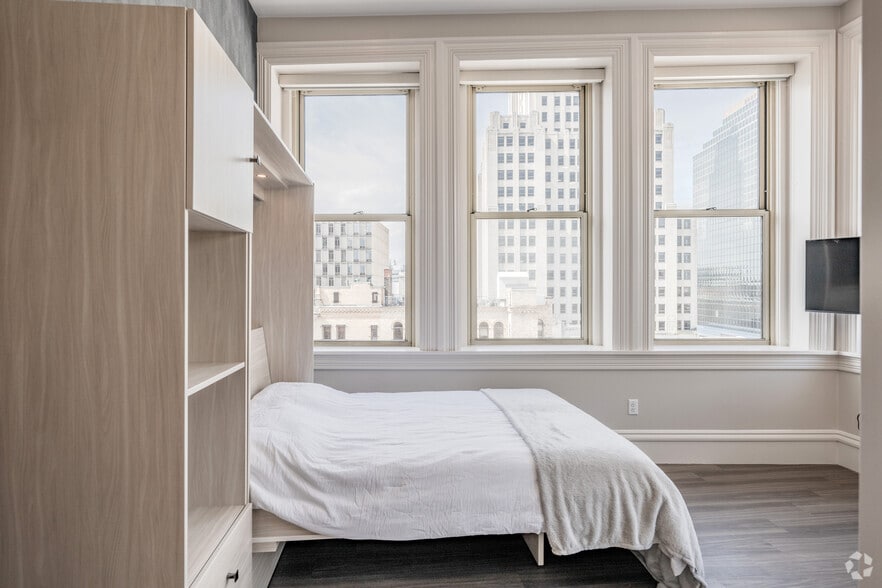 More Photos Of 82-90 Weybosset St, Providence Apartments For Lease