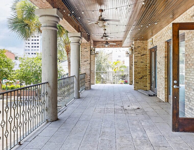 More Photos Of 25 E Central Blvd, Orlando Office For Lease