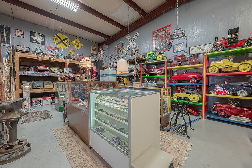 More Photos Of 210 N Houston, Wharton Freestanding For Sale