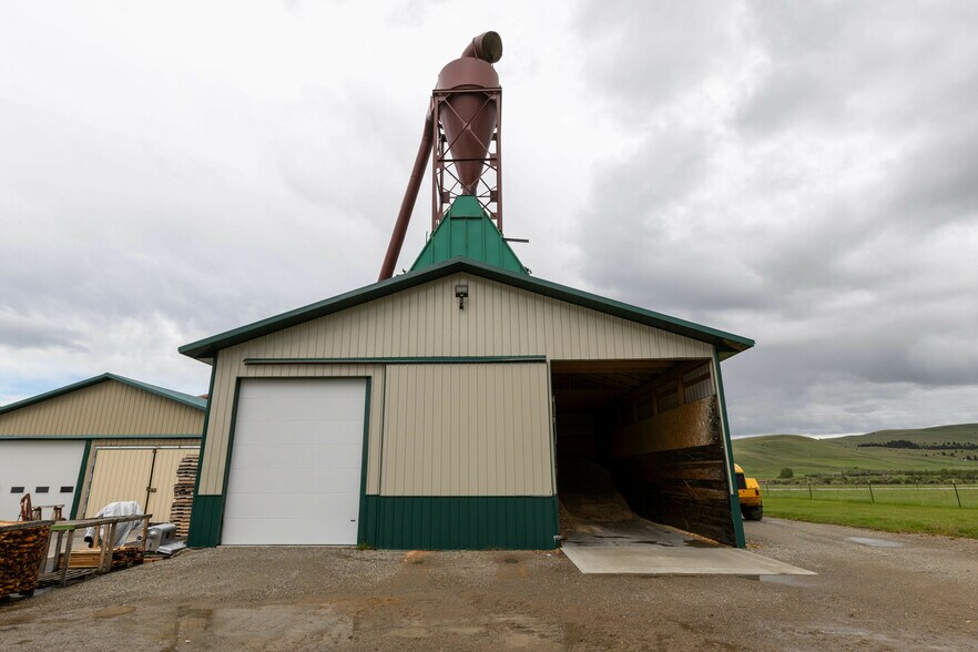 More Photos Of 2870 Gold Creek Rd, Gold Creek Industrial For Sale