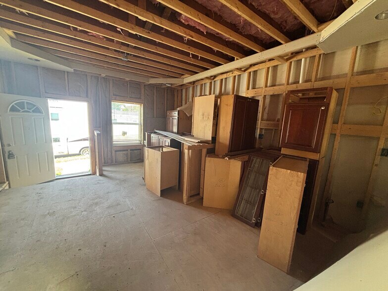 More Photos Of 539-547 45th St, Baltimore Apartments For Sale