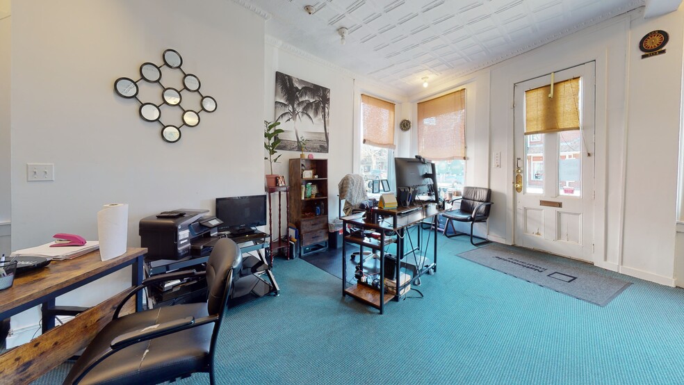 More Photos Of 934 State St, New Haven Apartments For Lease