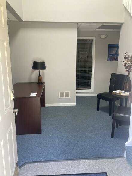 More Photos Of 51 Mill St, Hanover Office For Lease