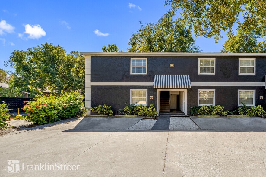 More Photos Of 5113 N Nebraska Ave, Tampa Apartments For Sale