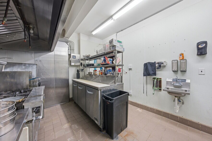 More Photos Of 238 Highway 34, Old Bridge Storefront Retail Residential For Sale