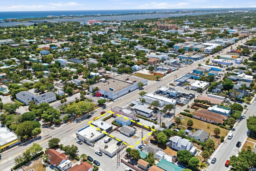 More Photos Of 527 N Dixie Hwy, Lake Worth Bar For Sale