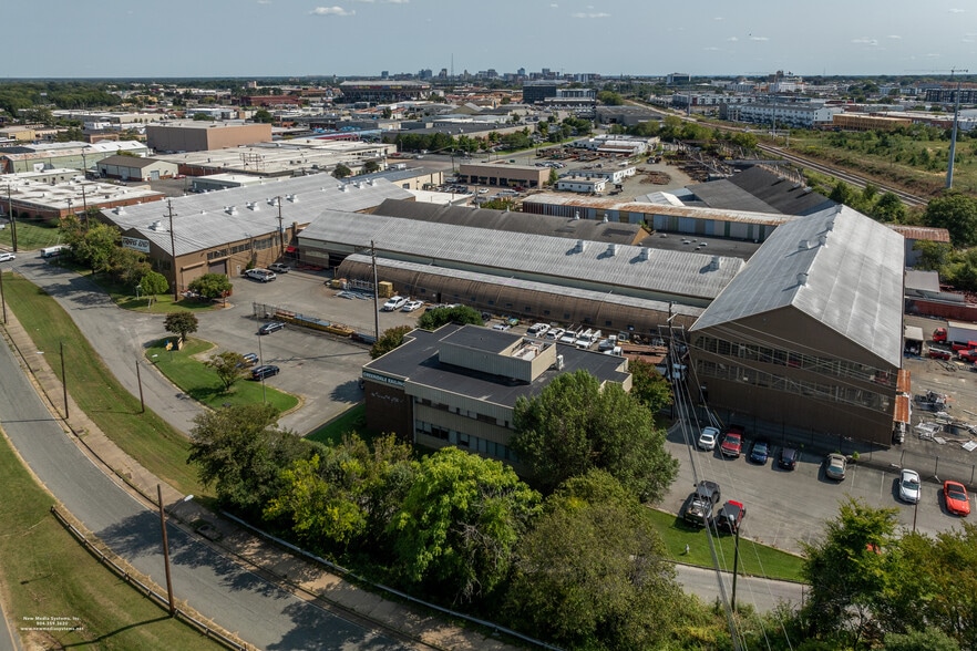 More Photos Of 2029-2031 Westwood Ave, Richmond Manufacturing For Lease