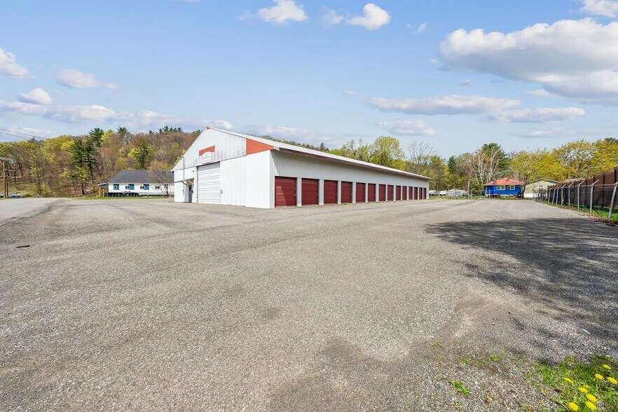 More Photos Of 14 North St, Oneonta Self Storage For Sale