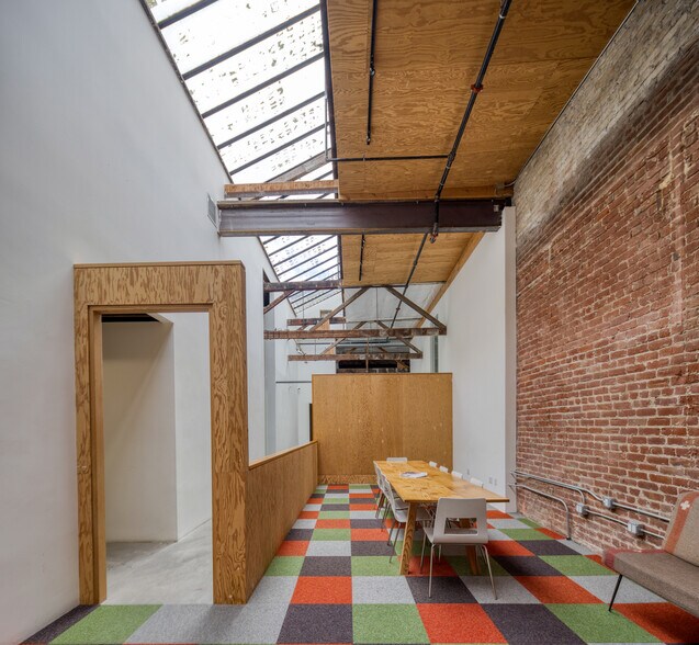 More Photos Of 882-886 Geary St, San Francisco Office For Sale