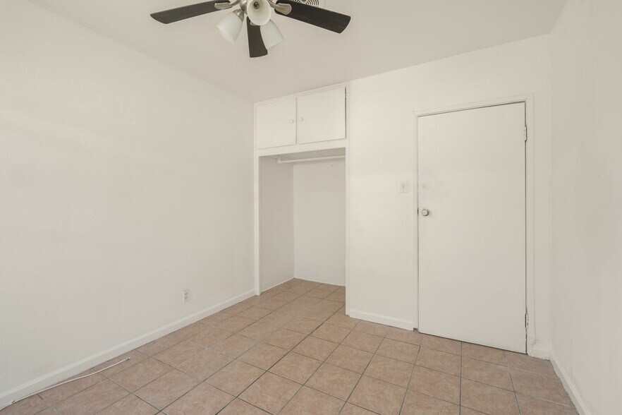 More Photos Of 4357 W 120th St, Hawthorne Apartments For Sale