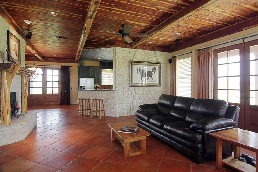 More Photos Of 8920 Fm 359 Rd, Richmond Research And Development For Lease