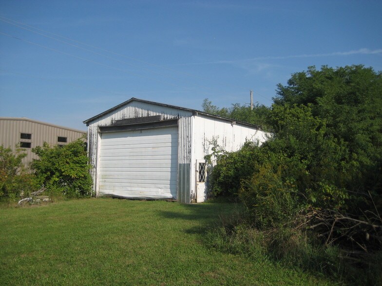 More Photos Of 1294 E US Highway 36, Urbana Manufacturing For Sale