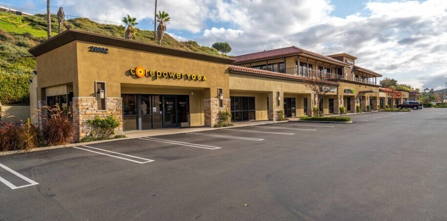 More Photos Of 28892 Marguerite Pky, Mission Viejo Storefront Retail Office For Lease