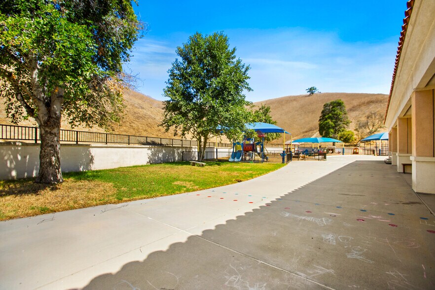 More Photos Of 2090 Chino Hills Pkwy, Chino Hills Schools For Lease
