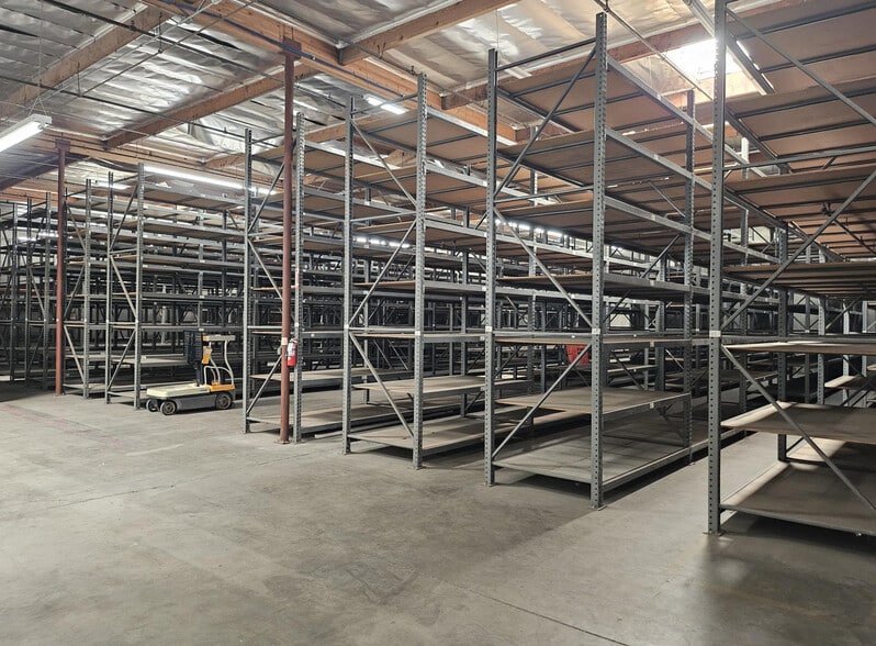 More Photos Of 790 S Gifford Ave, San Bernardino Warehouse For Sale