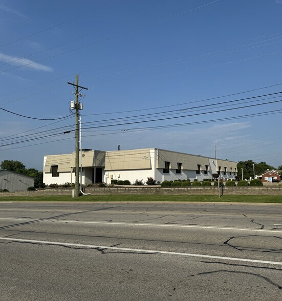 Primary Photo Of 2750 N Burkhardt Rd, Evansville Office For Lease