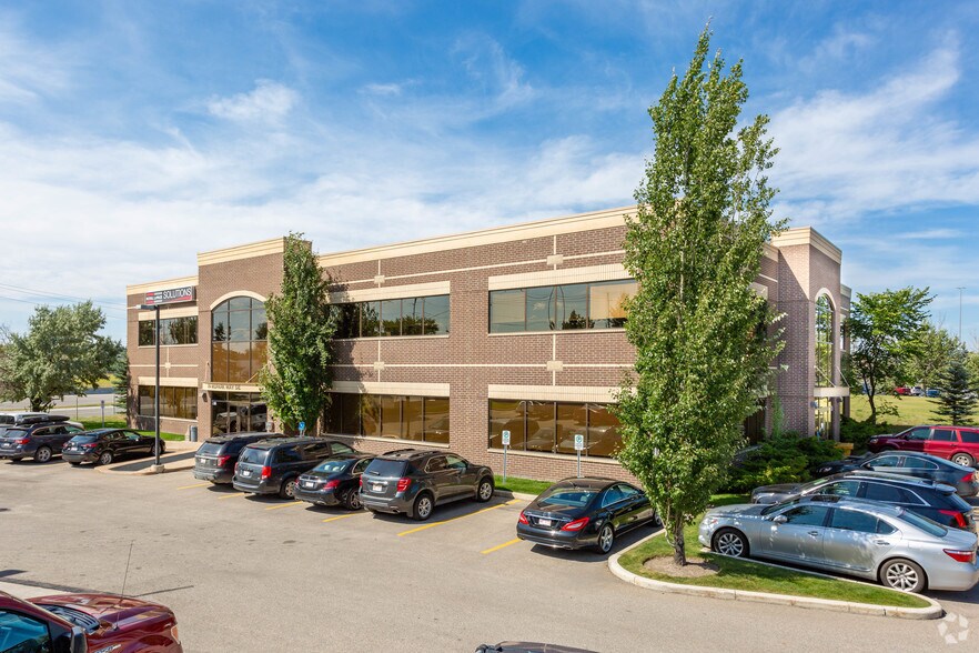 More Photos Of 264 Midpark Way SE, Calgary Office For Lease