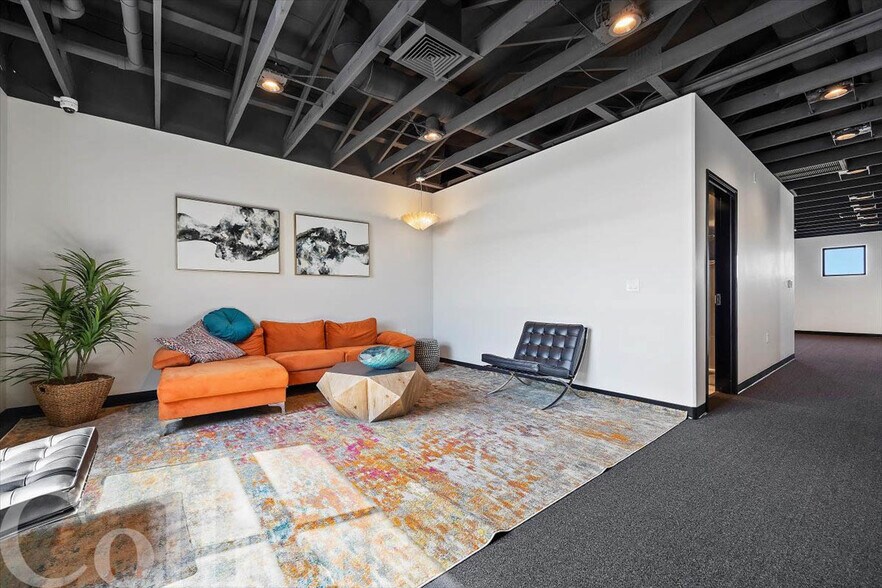 More Photos Of 2032 Highland Ave E, Twin Falls Warehouse For Lease