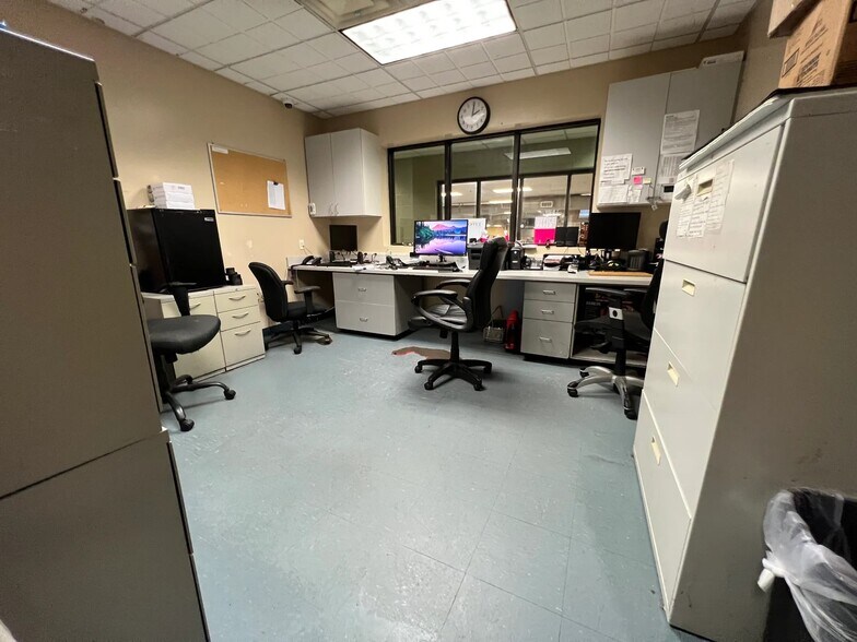 More Photos Of 376 Ledyard St, Hartford Industrial For Lease