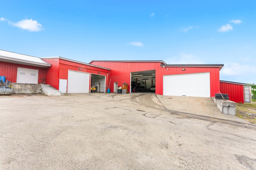 More Photos Of 600 Pittsburgh Rd, Uniontown Auto Dealership For Sale