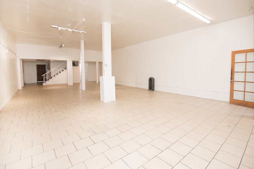 More Photos Of 5011 W Adams Blvd, Los Angeles Freestanding For Sale