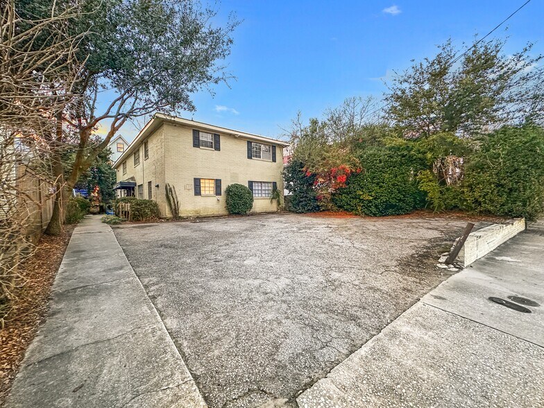 More Photos Of , Charleston Multifamily For Sale