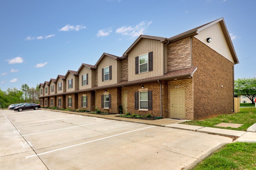 More Photos Of 162 Jack Miller Blvd, Clarksville Apartments For Sale