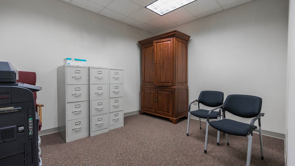 More Photos Of 12927 Plaza Dr, Richmond Light Manufacturing For Lease