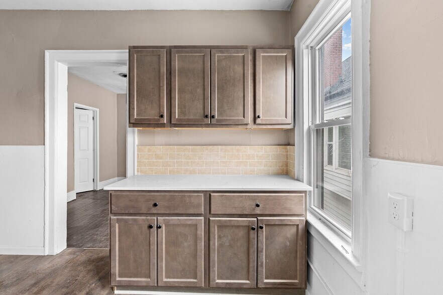 More Photos Of , Buffalo General Retail For Sale