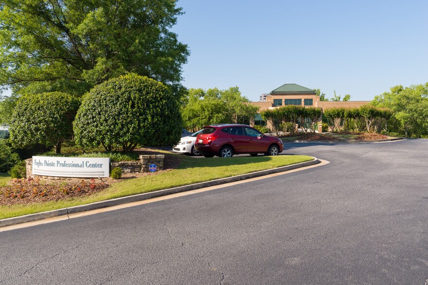 More Photos Of 125 Eagles Pointe Pky, Stockbridge Medical For Lease