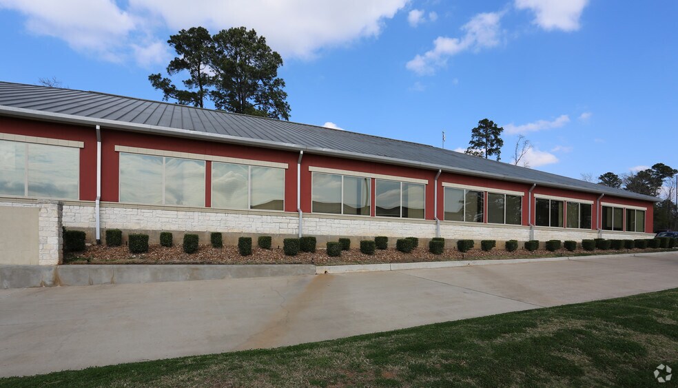 More Photos Of 2200 N FM 3083 Rd W, Conroe Office For Lease