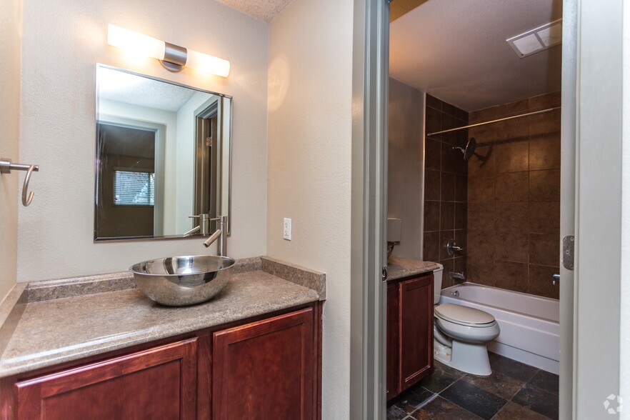 More Photos Of 1150 S Birch St, Denver Apartments For Sale