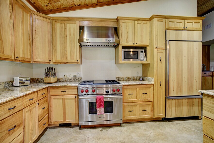 More Photos Of 945 Justice Rd, West Point Land For Sale