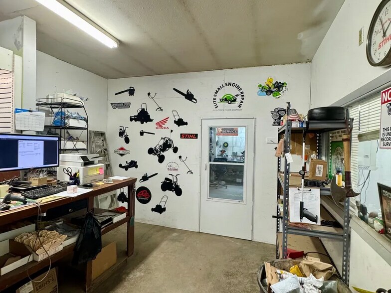 More Photos Of 214-220 Ash Ave, La Junta General Retail For Sale